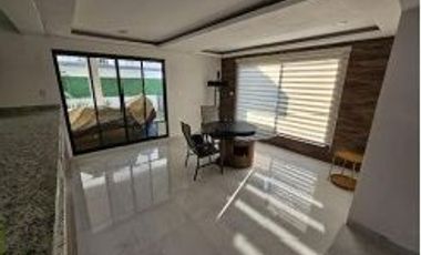 CASA EN VENTA EN FRACCIONAMIENTO LOMAS DE COCOYOC, MORELOS