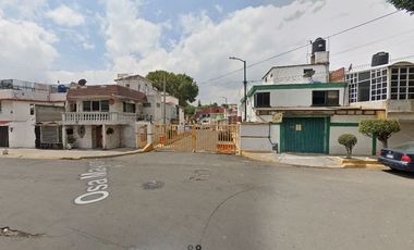 VENTA CASA CENTRICA EN EL ROSARIO AZCAPOZALCO