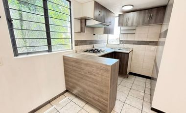 Casa Duplex Planta Alta en venta en Paseo de la Serenata, dentro de Balcones de Santa María, Tlaquepaque