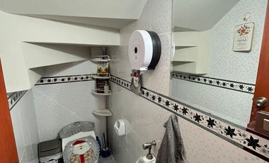 casa en venta de 2 pisos en characato