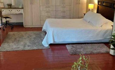 Arriendo Excelente Departamento interior 1 dormitorio Metro Los Dominicos