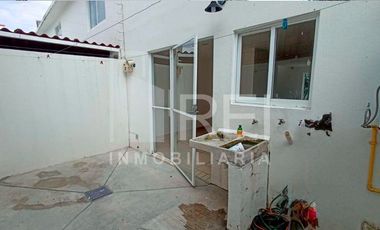CASA EN VENTA PARQUES DE TESISTAN ZAPOPAN