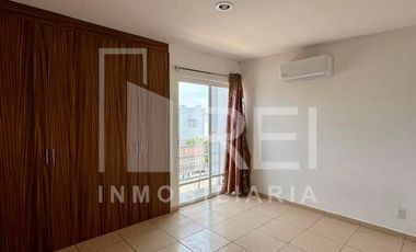 CASA EN VENTA PARQUES DE TESISTAN ZAPOPAN