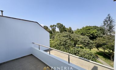 Oportunidad en Surco: Departamento de 157 m² con terrazas, vista al parque y acceso por escalera