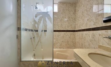 Oportunidad en Surco: Departamento de 157 m² con terrazas, vista al parque y acceso por escalera