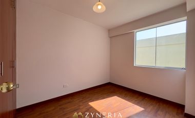 Oportunidad en Surco: Departamento de 157 m² con terrazas, vista al parque y acceso por escalera