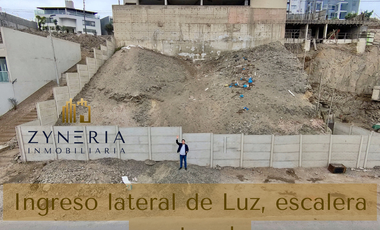 Terreno Premium en Casuarinas Sur: 520 m², Doble Frente y Parámetros para 3 Pisos
