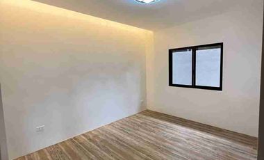 HOUSE AND LOT FOR SALE