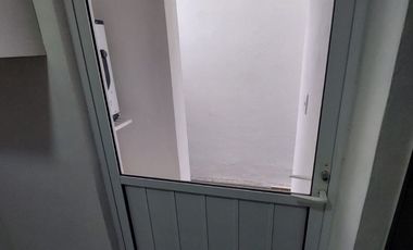 CASA EN RENTA EN BOSQUES DE ICA ZINACANTEPEC CON JARDÍN Y SEGURIDAD 24/7