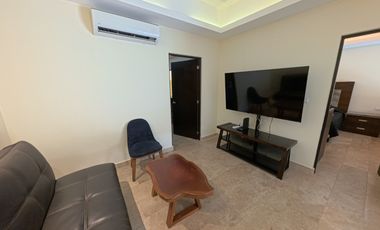 Amplio Departamento en Renta en el Centro de Playa del Carmen – 2 Recámaras