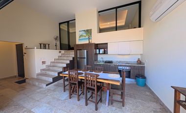 Amplio Departamento en Renta en el Centro de Playa del Carmen – 2 Recámaras