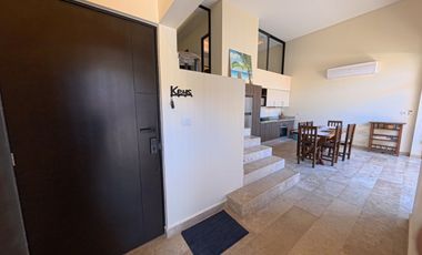 Amplio Departamento en Renta en el Centro de Playa del Carmen – 2 Recámaras