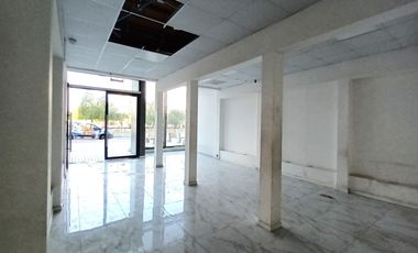 ARRIENDO Local Comercial de 98,93 m2 + 94 m2 en piso 2, Metro Irarrázaval