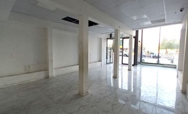 ARRIENDO Local Comercial de 98,93 m2 + 94 m2 en piso 2, Metro Irarrázaval
