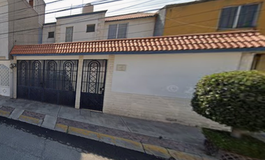Casa en venta con gran plusvalia, Santiago Teyahualco, Estado de México.