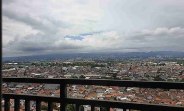 Dijual Apartemen Sudirman Suite Bandung 2BR Full Furnished Murah 600 Jt View Gunung & Bandara