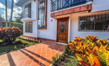 Vendo casa en condominio en Pance, Cali