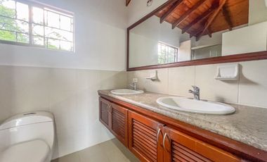 Vendo casa en condominio en Pance, Cali