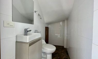SE VENDE HERMOSA CASA ESQUINERA EN ZIPAQUIRÁ