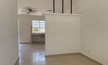 CASA EN RENTA SOBRE AVENIDA, A PASOS DEL ESTADIO DE SALVADOR ALVARADO - MERIDA, YUCATAN.