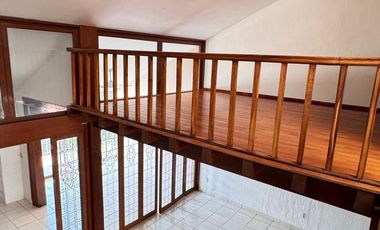 CASA EN VENTA EN LA COLONIA MONRAZ