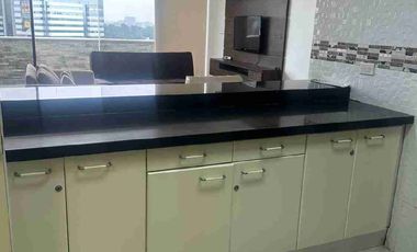 ALQUILO DEPARTAMENTO AMOBLADO 2 DORMITORIOS EN TORRES DEL HILTON COLON GUAYAQUIL ECUADOR