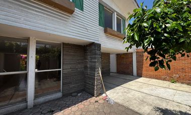 CASA EN RENTA CERCA DE PLAZA CRISTAL - 16 DE SEPTIEMBRE - UVP