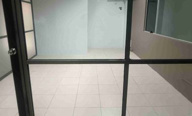 Alquiler bodega y oficina