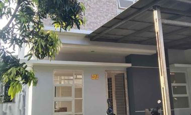 Best Deal! Rumah Hook Renovasi Total, Bebas Banjir, Nego Langsung Pemilik