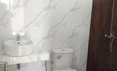 Best Deal! Rumah Hook Renovasi Total, Bebas Banjir, Nego Langsung Pemilik