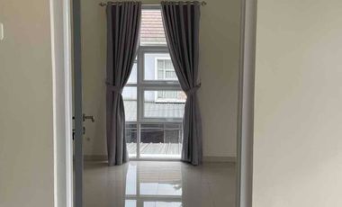 Di Bawah Harga Pasar! Seruni Hills Kranggan - Rumah Hook Renovasi Total, Bebas Banjir, Nego Langsung Pemilik