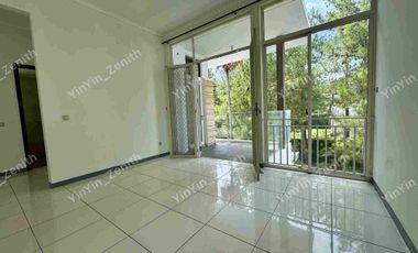 Rumah 2 Lantai Halaman Super Luas Cluster Premium KBP