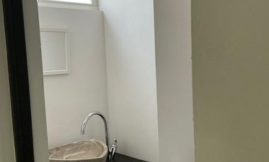 Casa en renta en Paseo del Vergel – Zona Sur Monterrey 💰 $29,000 MXN mensuales (mantenimiento incluido)