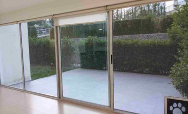 Renta departamento planta baja con jardín 2 recámaras 2 baños amenidades Pet friendly
