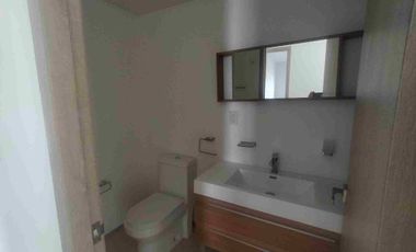 Renta departamento planta baja con jardín 2 recámaras 2 baños amenidades Pet friendly