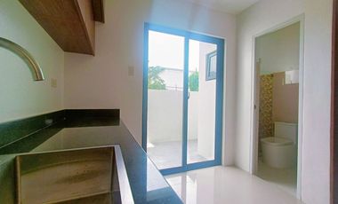 For Sale! Dulalia Meycauayan Preselling Townhouse with 3BR 4.925M -AJCV