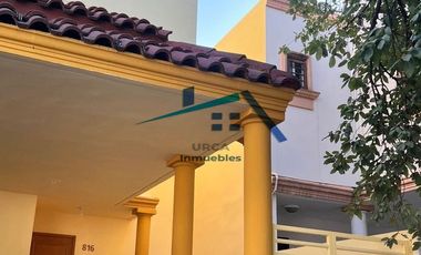 Casa en Venta en El Sabino Residencial, Monterrey, Nuevo León