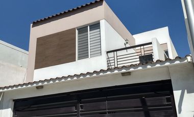 Renta Casa Cumbres Espacio Cumbres