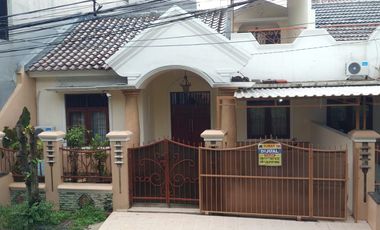 HUNIAN STRATEGIS 4 KAMAR – HANYA 7 MENIT KE TOL CISALAK