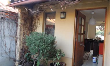 Se arrienda hermosa y acogedora casa hacienda el Peñón.