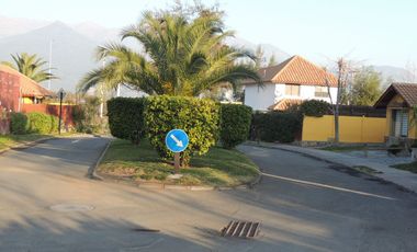 Se arrienda hermosa y acogedora casa hacienda el Peñón.