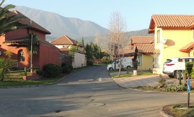 Se arrienda hermosa y acogedora casa hacienda el Peñón.