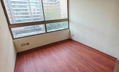 ACOGEDOR DEPARTAMENTO EN AV. PORTUGAL SANTIAGO
