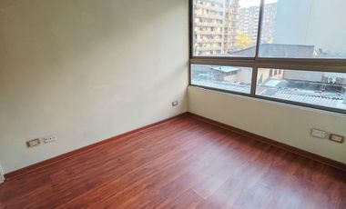 ACOGEDOR DEPARTAMENTO EN AV. PORTUGAL SANTIAGO