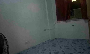 ROOM FOR RENT NEAR LASALLE BENILDE AND VITO CRUZ STATION