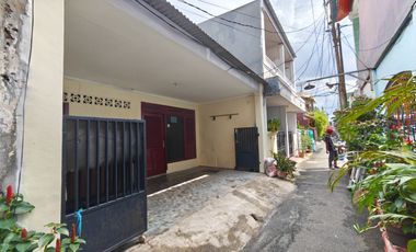 Disewakan rumah baru renovasi tidak berperabot di Duren Sawit Klender.