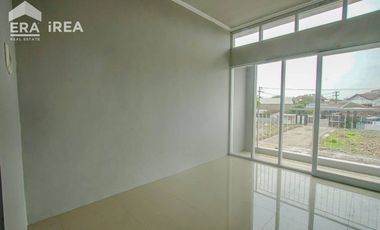 RUMAH CLUSTER DIJUAL DEKAT PASAR GEDHE SOLO KOTA