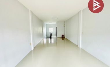 ขายทาวน์โฮม 2 ชั้น เนื้อที่ 25 ตร.วา ต.ปากข้าวสาร สระบุรี ติดถนน ราคาดี