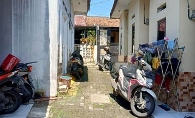 Dijual Rumah Kost di Tapos