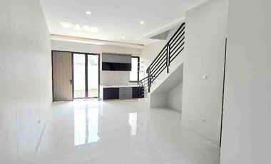 Wilson Rumah brand new uk 5x25 di meruya puri Kav dki